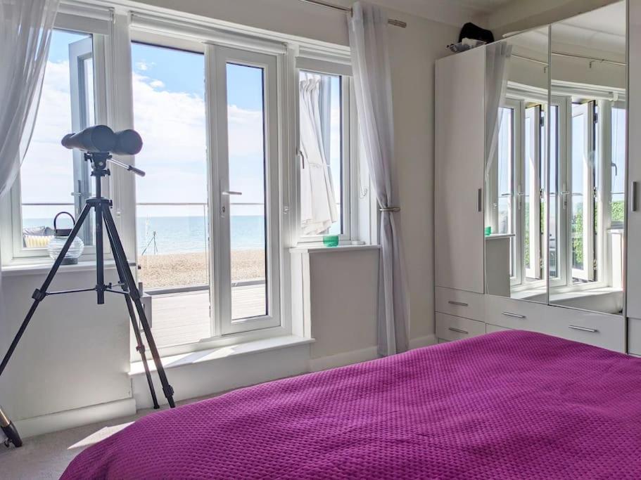 Beach View Middleton-on-Sea Экстерьер фото