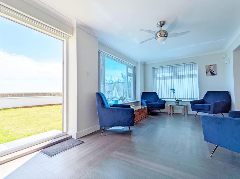 Beach View Middleton-on-Sea Экстерьер фото